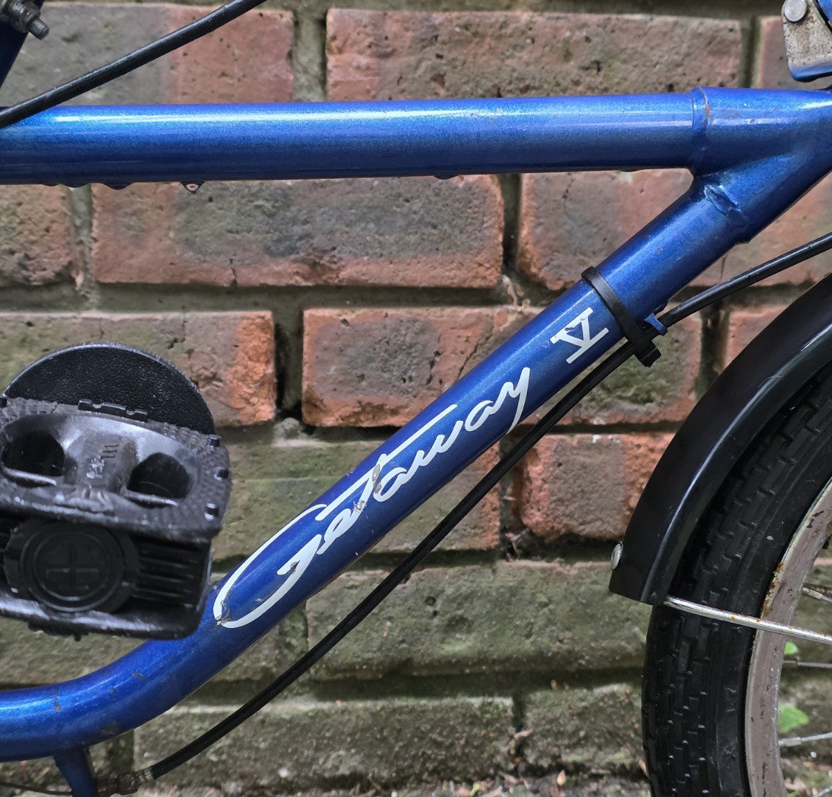 VINTAGE ADULTS DAHON GETAWAY V FOLD UP BIKE (10" WHEELS)