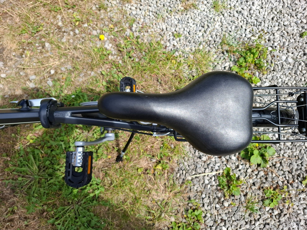 Orus folding bike used with extras pic up only