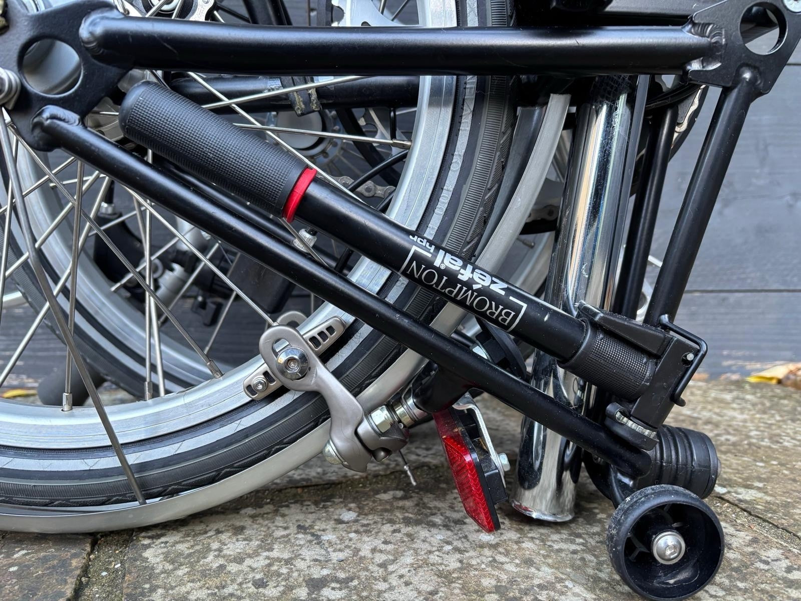 Brompton M3L Folding Bike 3 Speed - Test Ridden Only from New