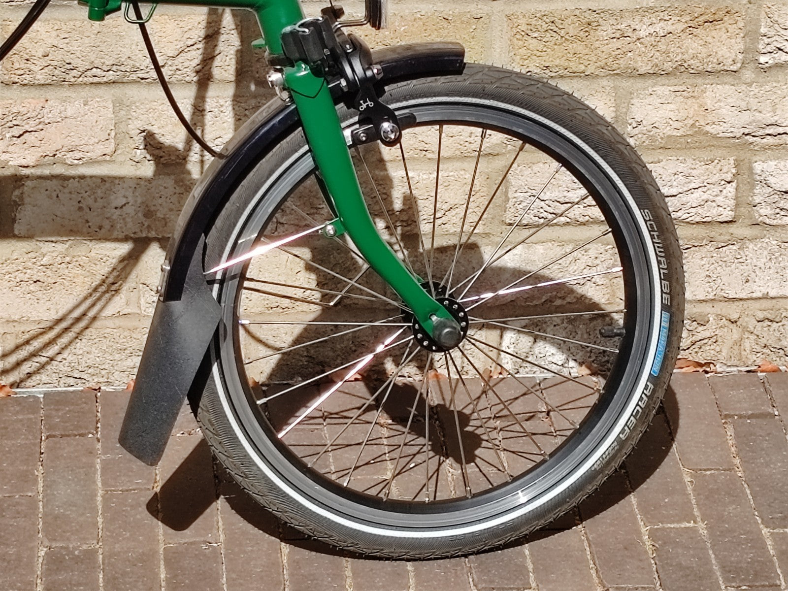 2024 Brompton C Line 6 Speed Folding Bike – Racing Green – Great Condition