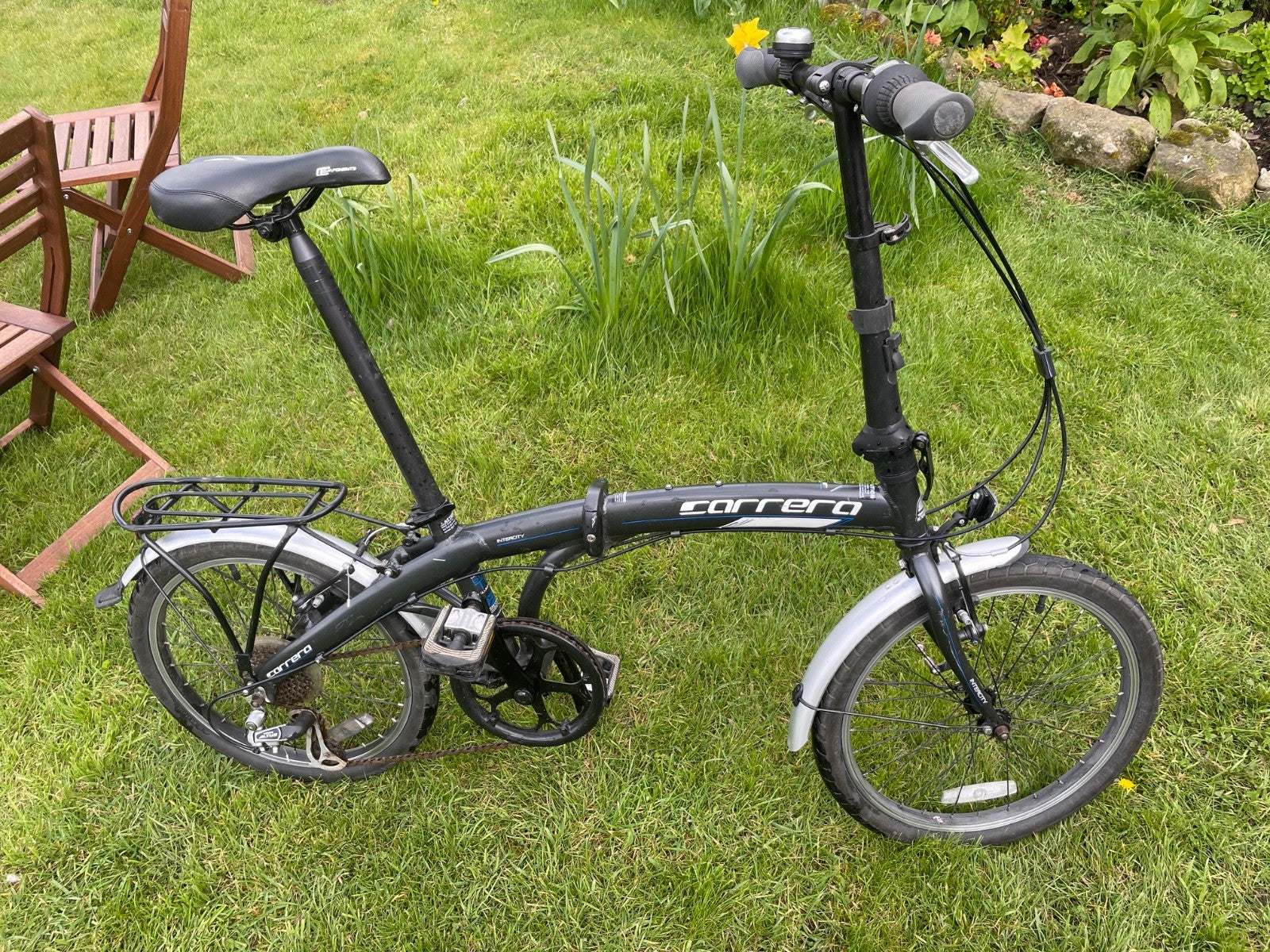 Carrera Intercity 20'' Unisex 8-Speed Folding Bike Black