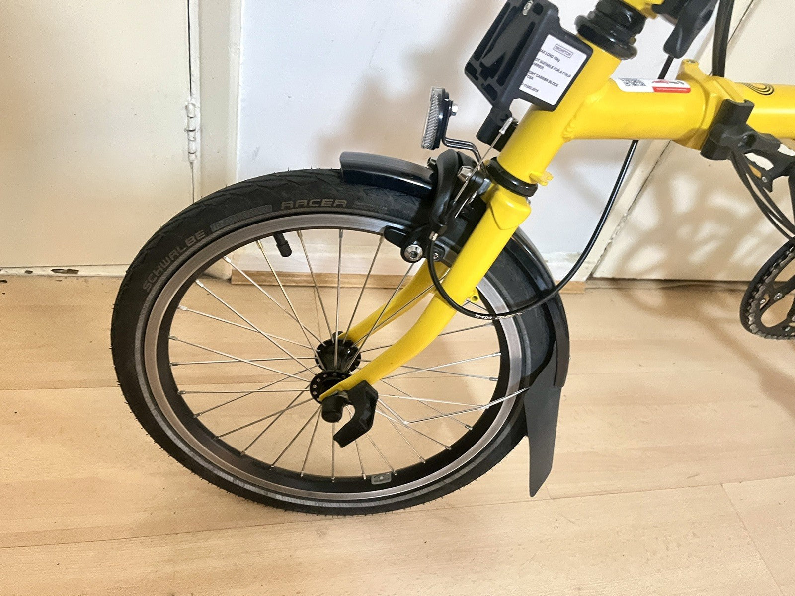 Brompton C Line Explore 6-Speed Bumblebee edition, 2025, Mid Handlebar, Exc Cond