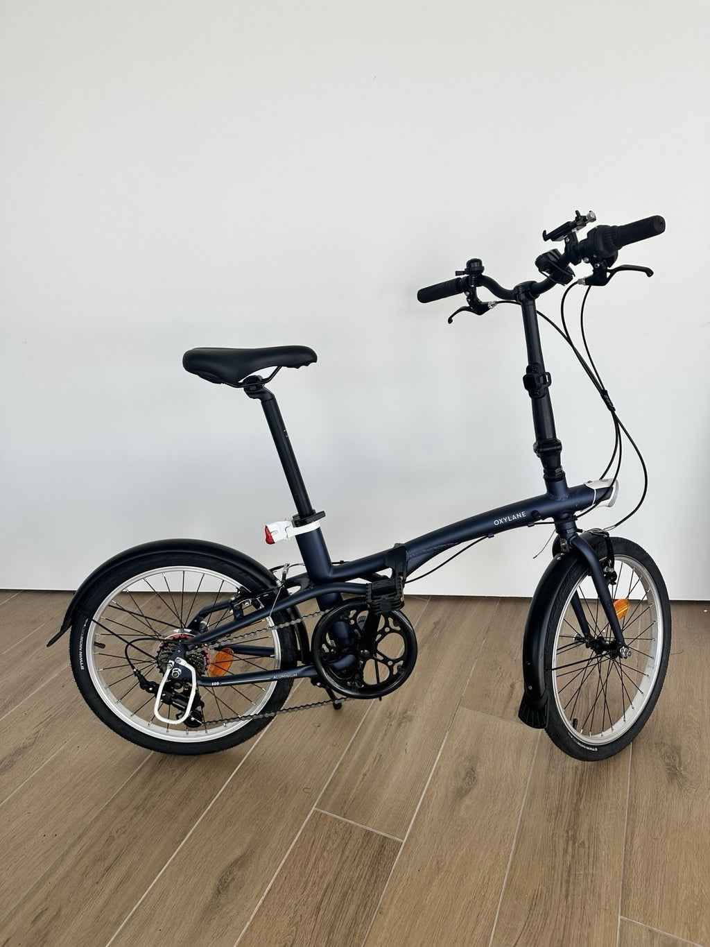 B'TWIN 500 20in Aluminium Folding Bike 7-Speed Dark Blue - Excellent Condition
