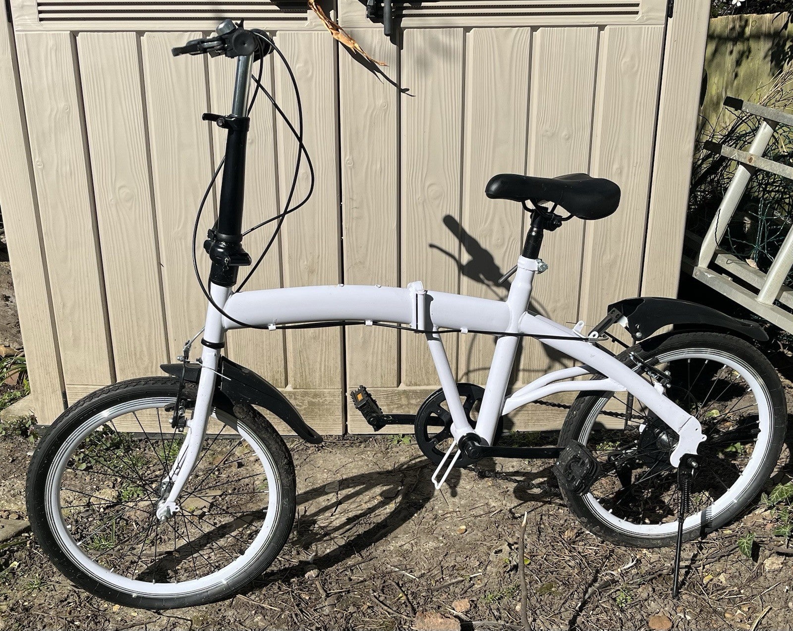 20 inch Unisex Folding Bike Adult City Bike 7 Speed Disc Brakes Bicycle White