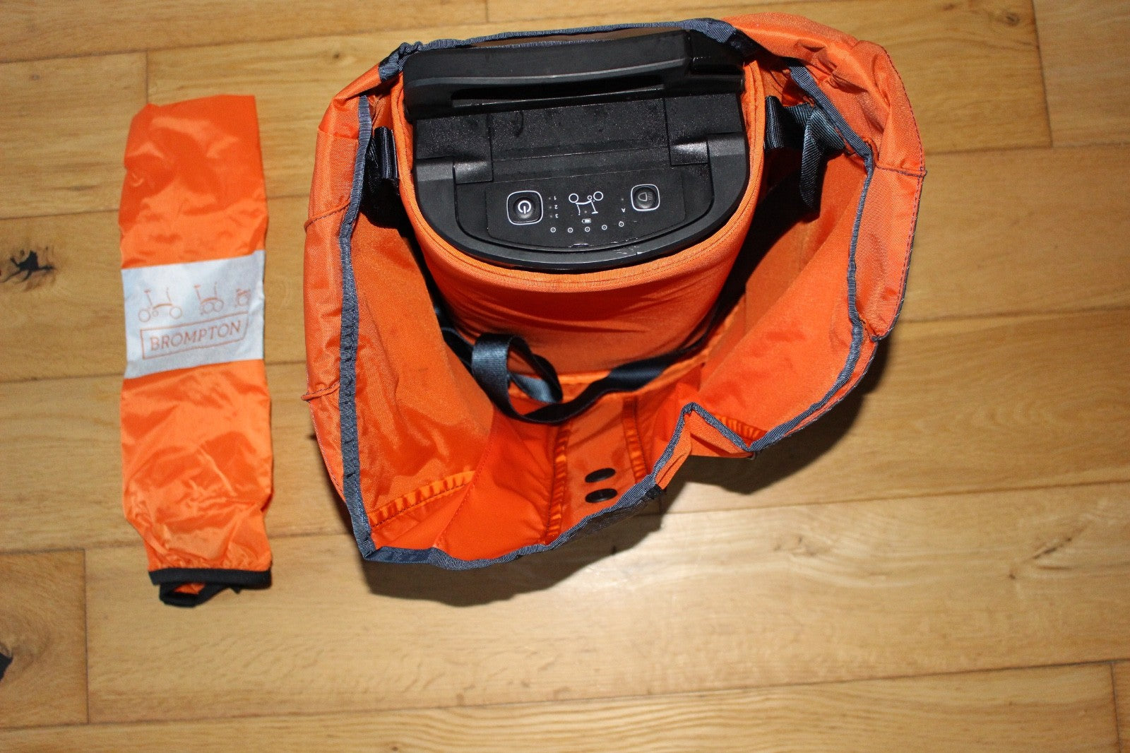 Brompton Electric G Line with SuperRoll+ - e-Motiq system - 4-speed