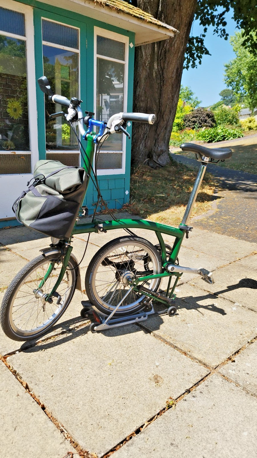 Brompton M6R C line Explore 2022 6 Speed Racing Green + extras Wahoo Elemnt Bolt