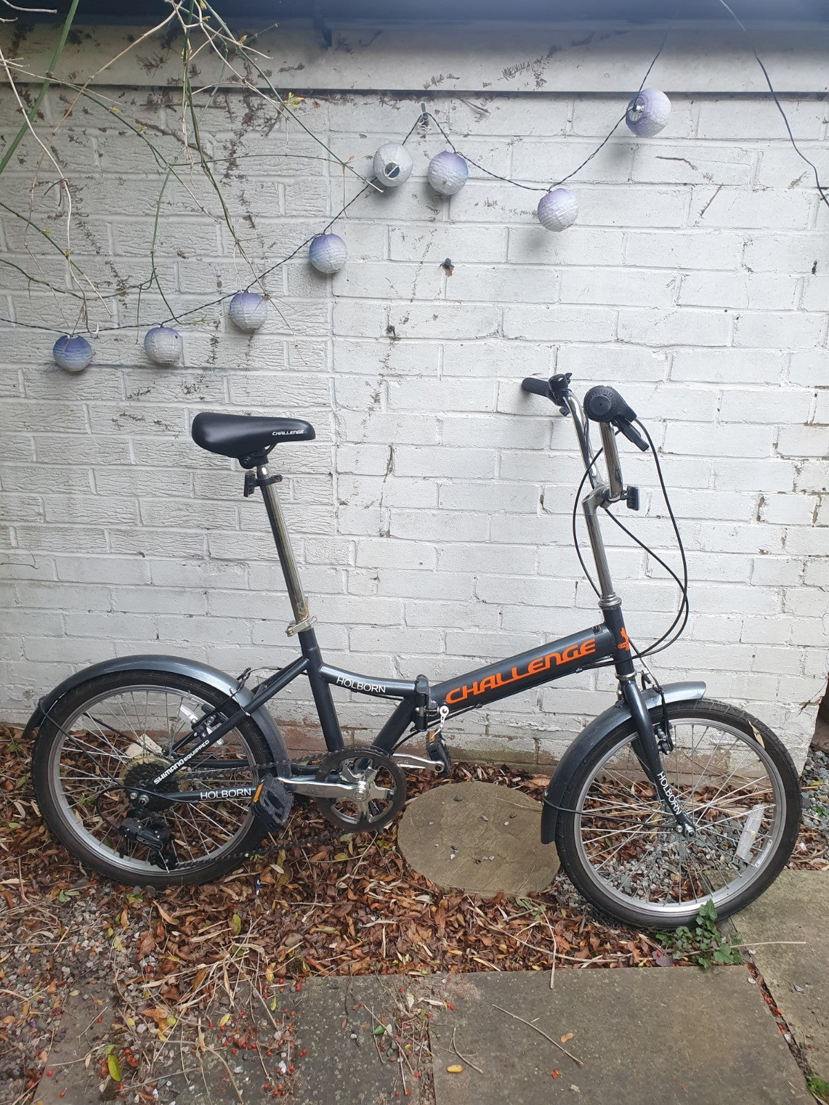 Holborn Challenge 20-inch Wheels Folding Bike Unisex With 6 Gears.