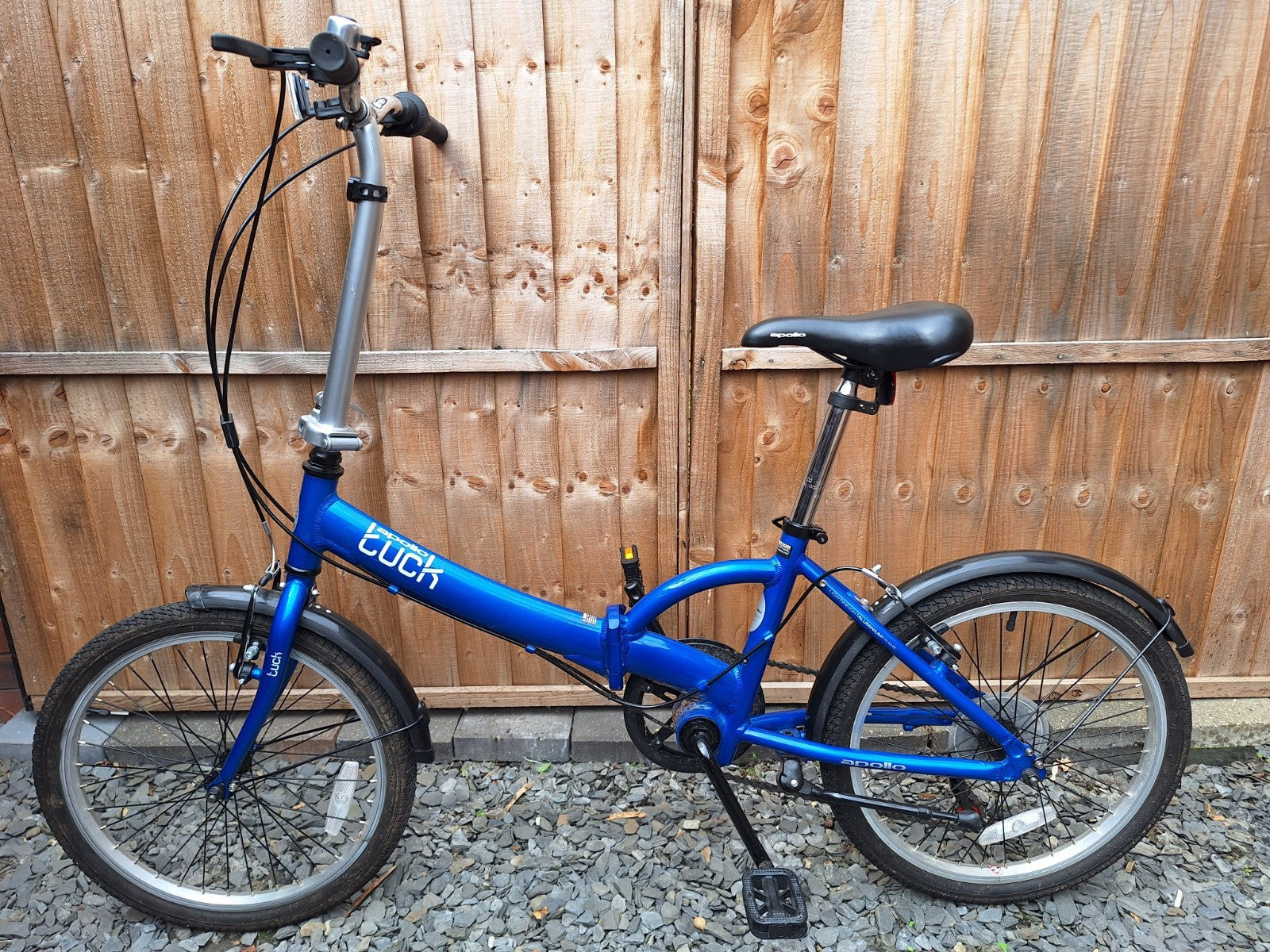 Apollo Tuck 20'' Folding Bike Lightweight Blue Great Condition Unixex 6 Speed