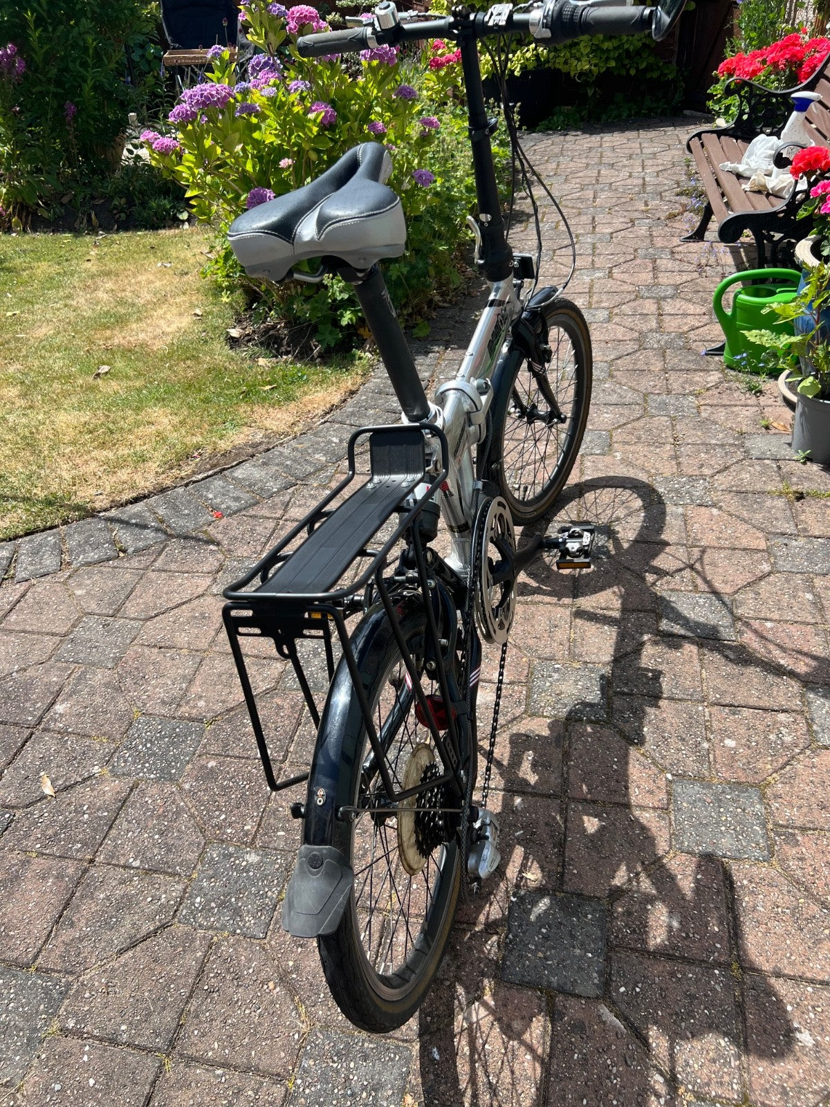 Dahon Folding Bike Cycle in Silver Aluminium Frame 7 Speed 20" Wheel