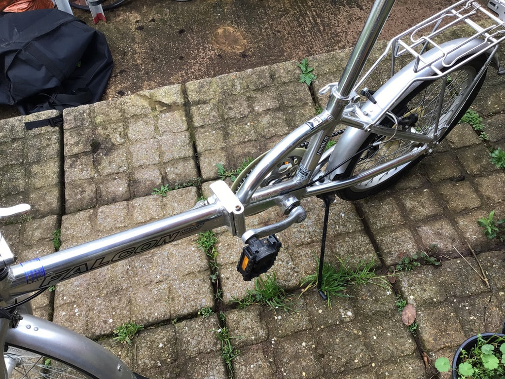 FALCON NIMBUS FOLDING BIKE IN STORAGE BAG