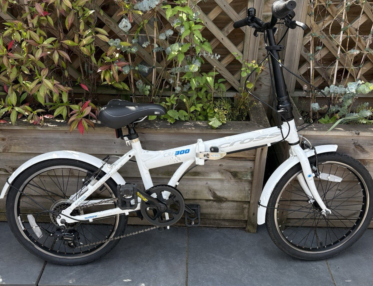 Cross CRF300 Folding Bike 20" Wheels White 6 Speed Aluminium Mudguards V-Brake