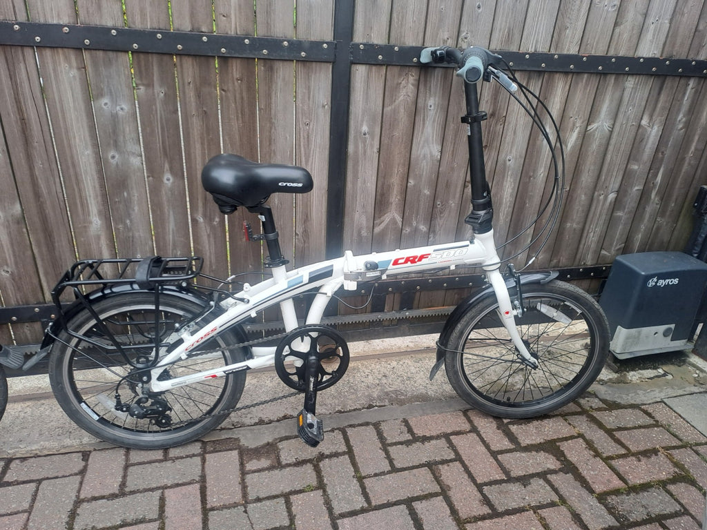 CROSS CRS 500 FOLDING PUSH BIKE, 6 SPEED, 20" WHEELS USED TWICE  EXCELLENT COND.