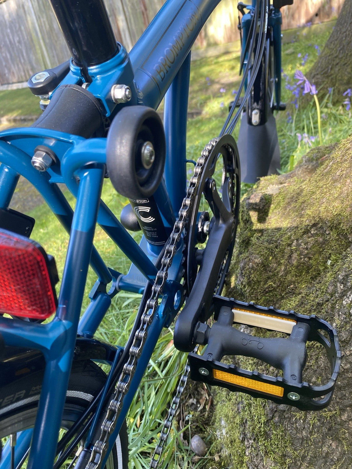 Brompton C-Line 6-Speed in Ocean Blue (Discontinued) - Mid bar - April 2026 -New