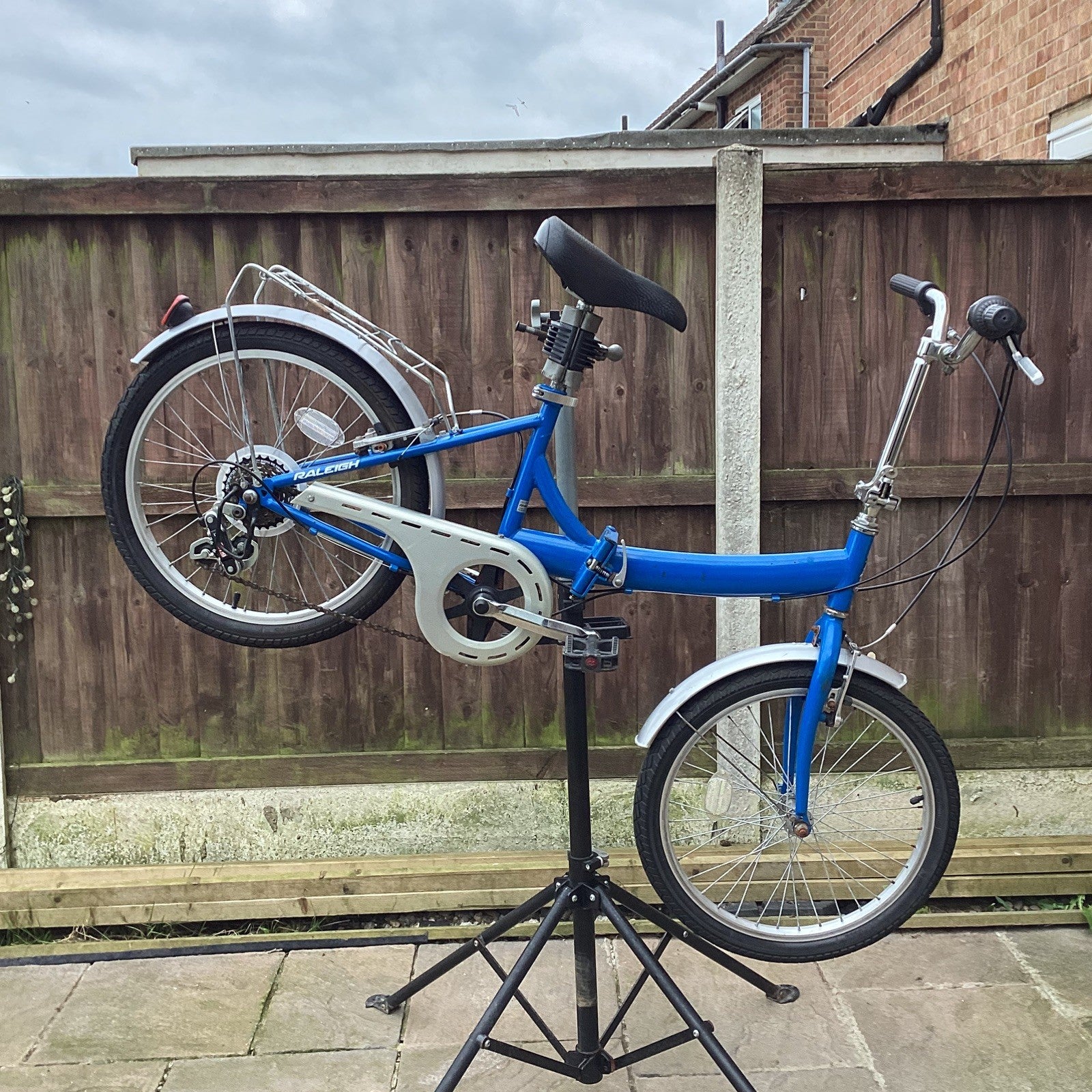 Raleigh Stowaway Steel 6 Speed Folding Bike In Blue - Serviced - 20" Wheels