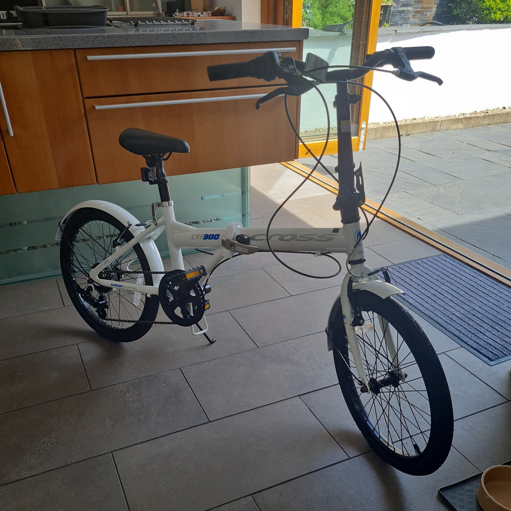 Cross CRF300 Folding Bike 20-inch Unisex White Wheel,pristine Condition