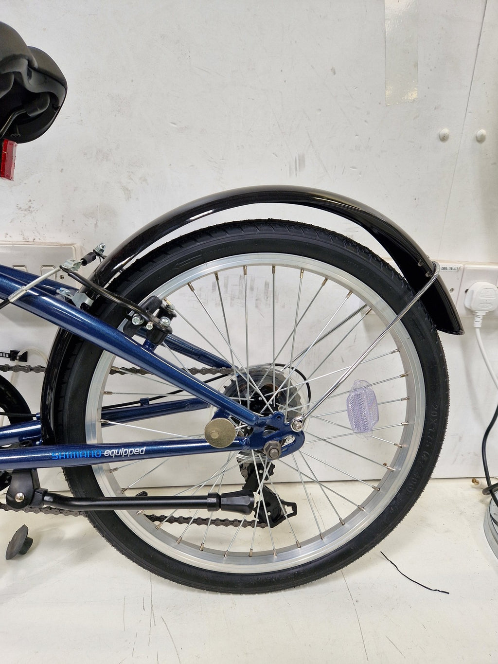 Apollo Transport Compact Folding 20" Wheels Steel Frame 6-Speed Bike - Navy A