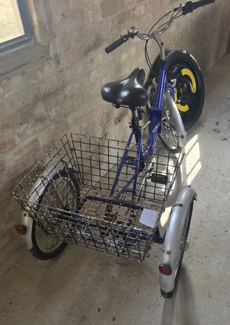 Viking Adult Folding Tricycle  6 Speed Shimano Gears Large Dog Child Cat Basket