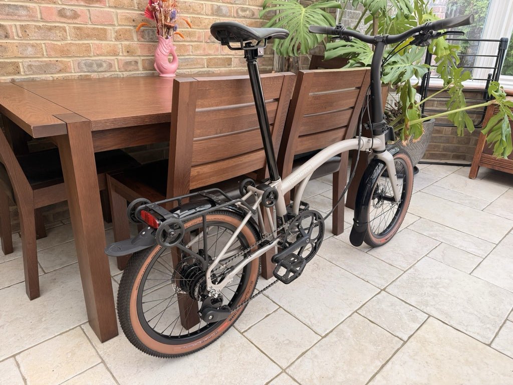 Brompton G Line 8-Speed Roller Frame Traildust White, Size Medium