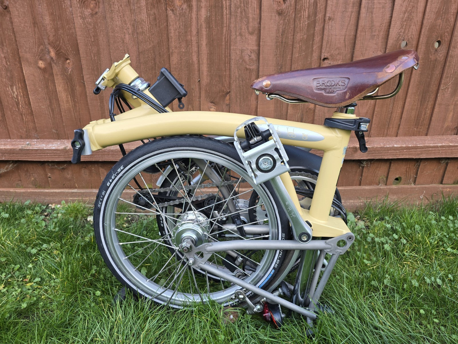 Brompton Titanium M6L Folding Bike
