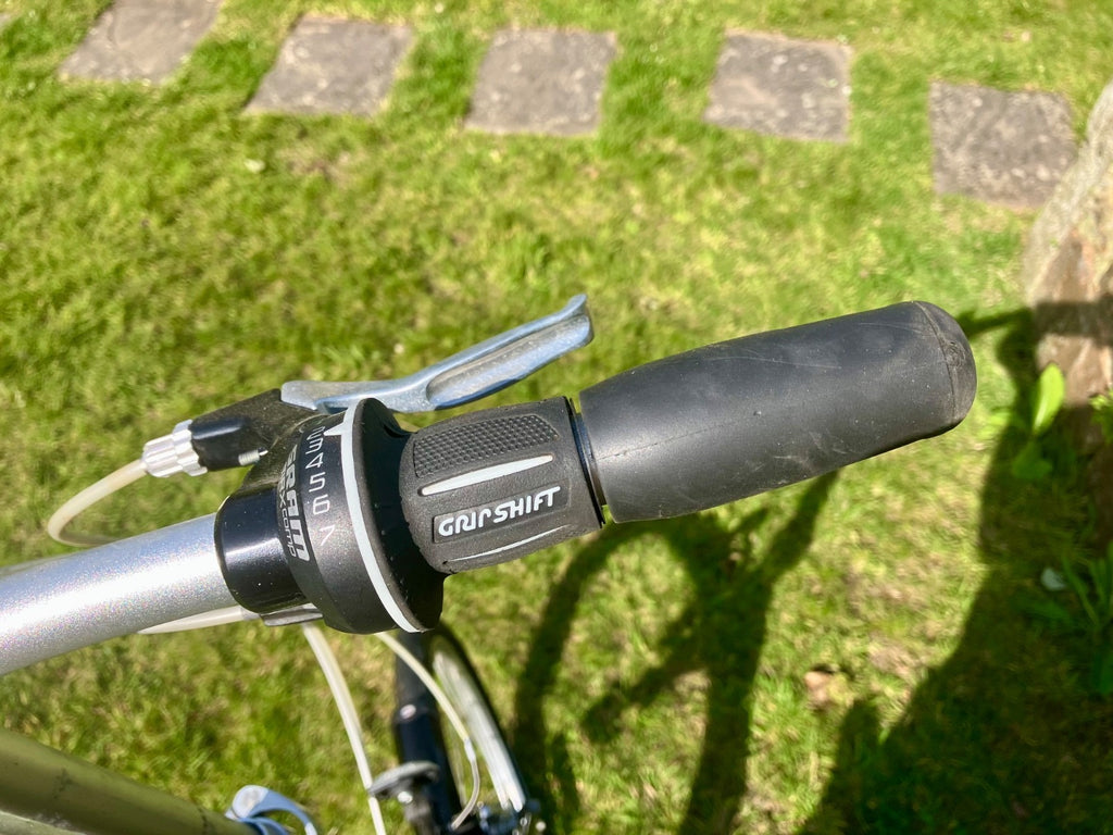 DAHON Speed D7 Folding Bike 7-Speed SRAM Grip Shift,pick Up Only