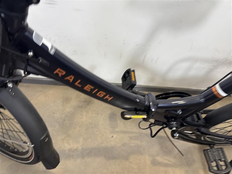 Raleigh Stow-E-Way 20" Folding Bike - Missing Parts