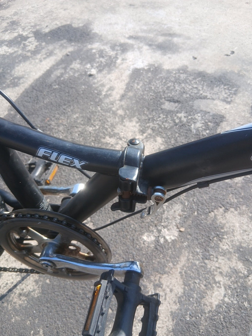 Challenge Flex Folding Bike Black, for Commuting and Camping, Rides As It Should