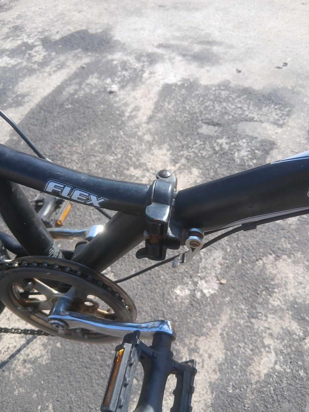 Challenge Flex Folding Bike Black, for Commuting and Camping, Rides As It Should