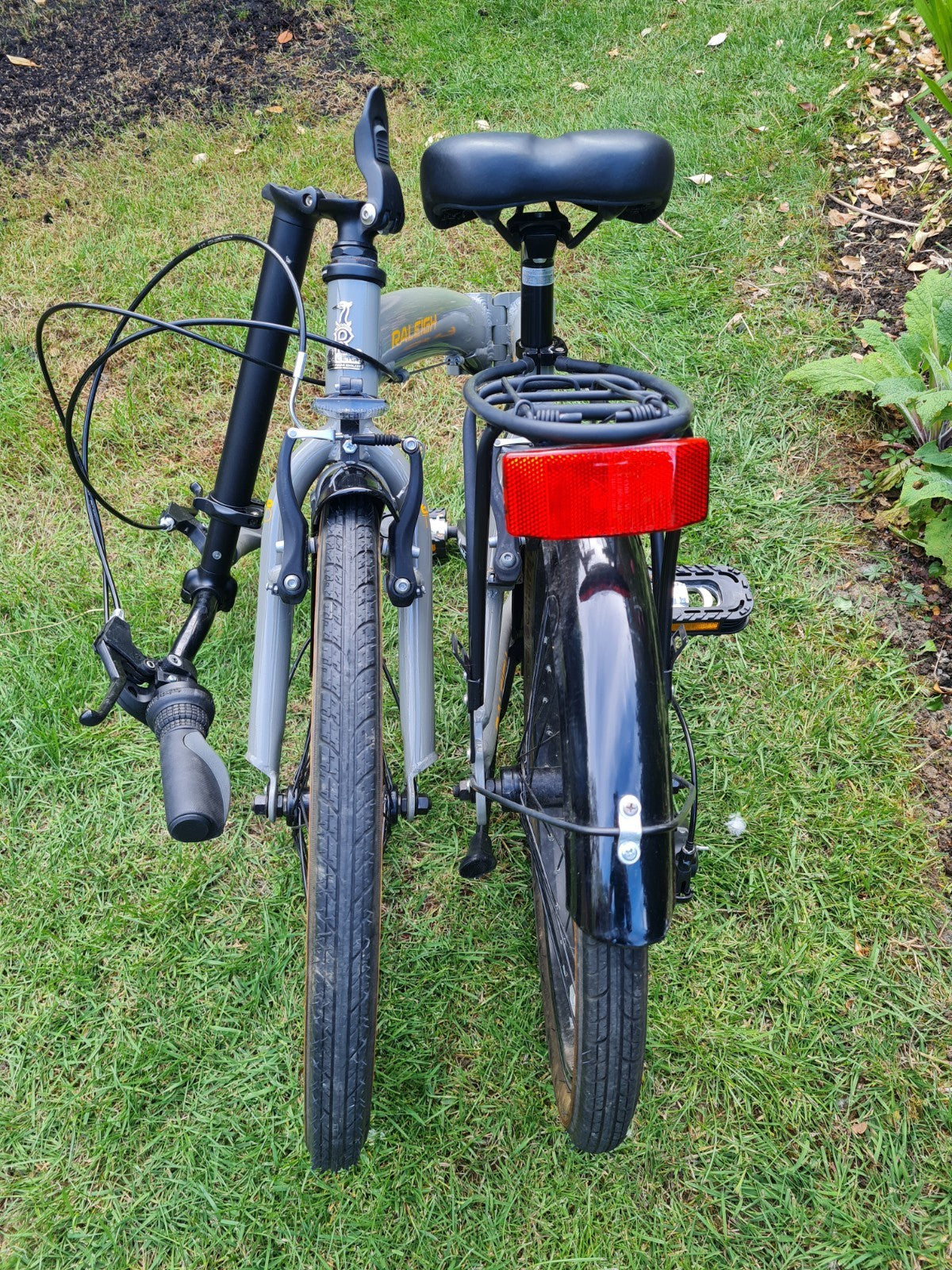 Raleigh Evo Two Folding Bike.  (Two Bikes Available - Collection only: KT22)
