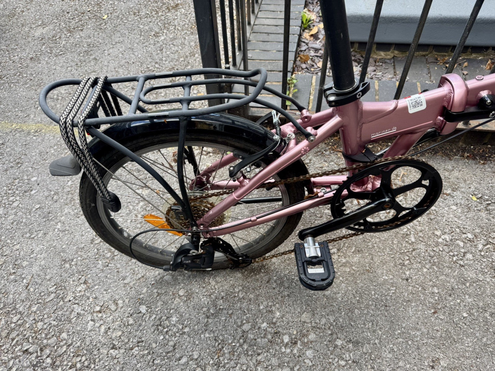 Dahon Mariner D8 Folding Bike 20" Wheel 8-Gear