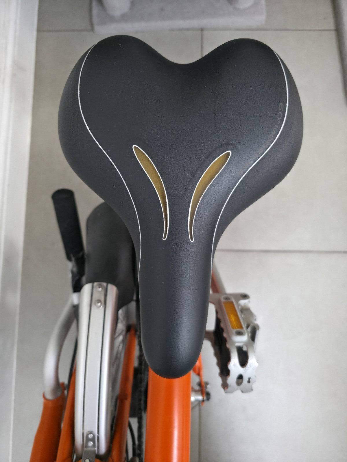 Brompton Folding Bike 2-Speed Orange Very Good Condition Fully Working