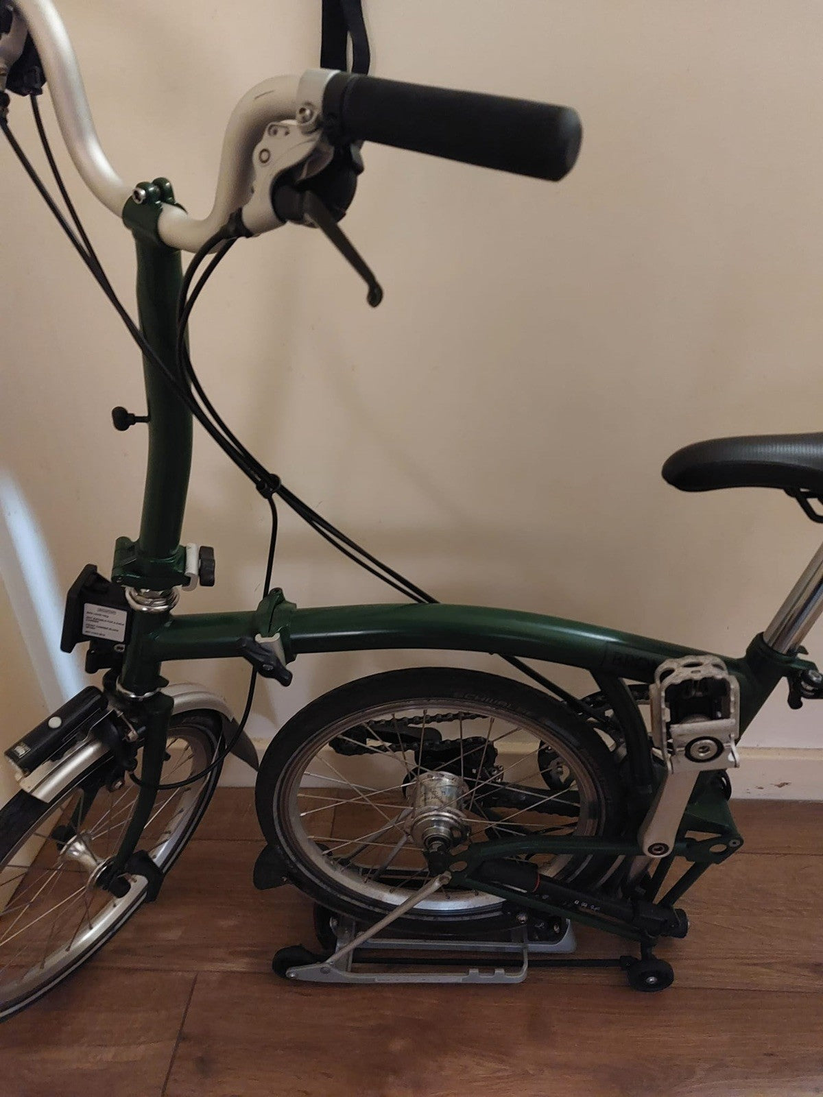 Racing Green Brompton M6L 6 speed folding bike