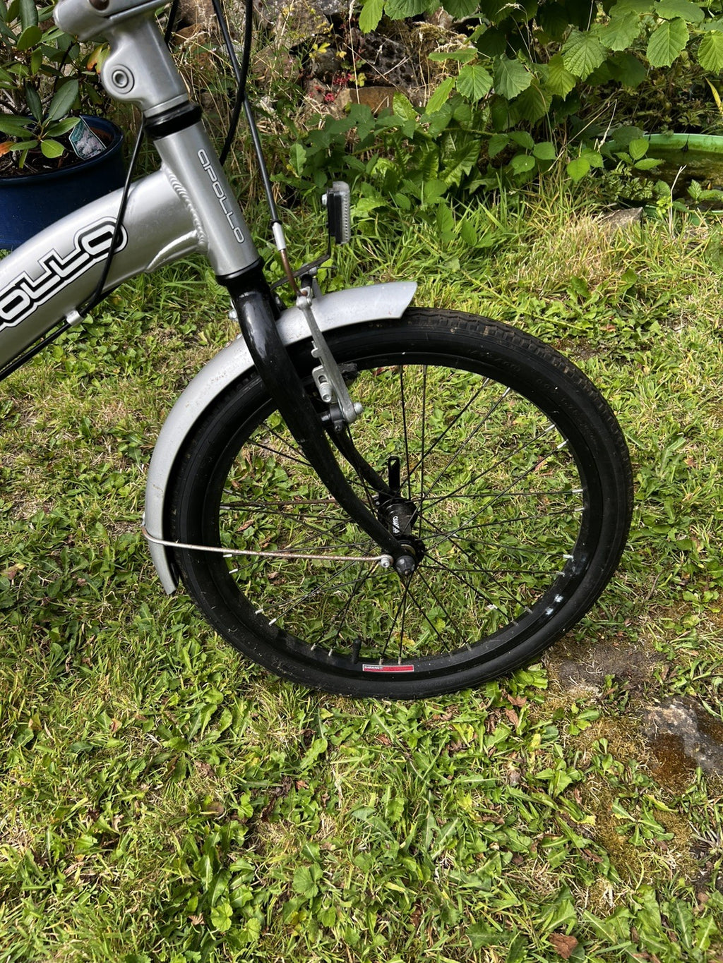Bicycle “Apollo Transition” Folding 6 Speed Shimano Gear 20” Wheels Aluminium