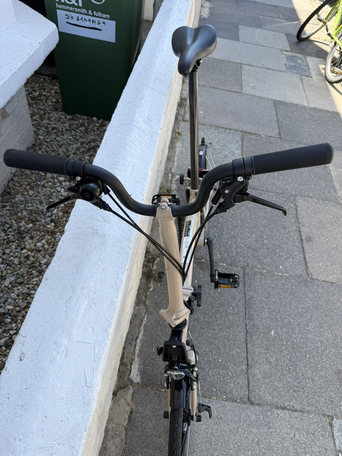 Brompton C Line Explore 2024 Folding Bike 6-Speed, Mid-Bar (Colour: Dune Sand)