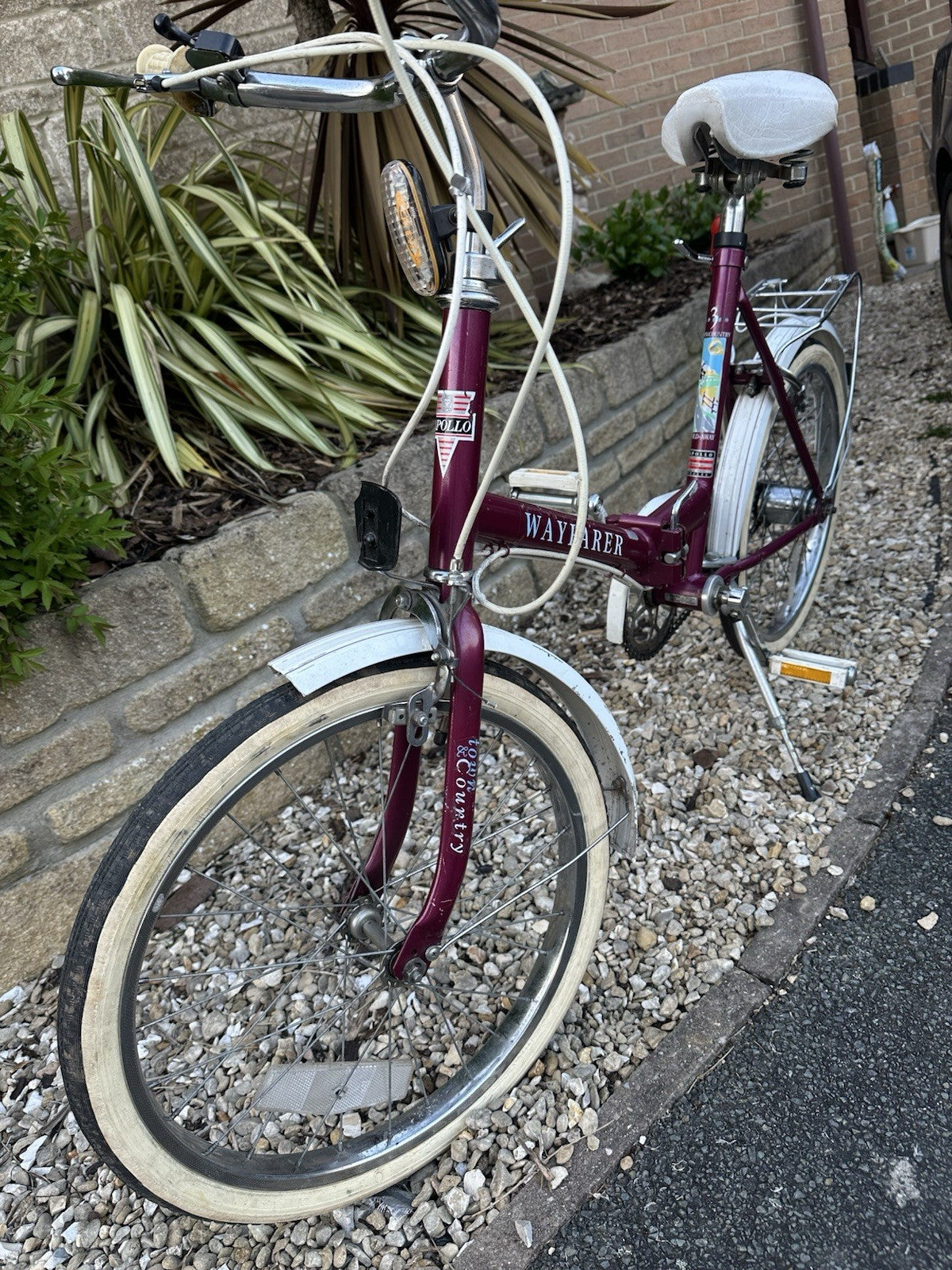 Raleigh Shopper Bike Vintage 80s 20-inch Non-Folding Wheels