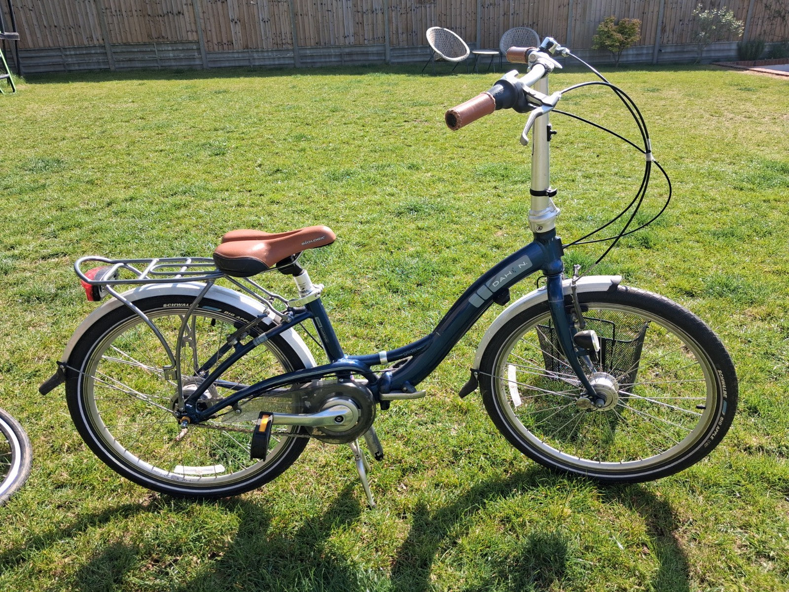 Dahon Glide 7005 Folding Bike 20" wheels - excellent condition - collection only