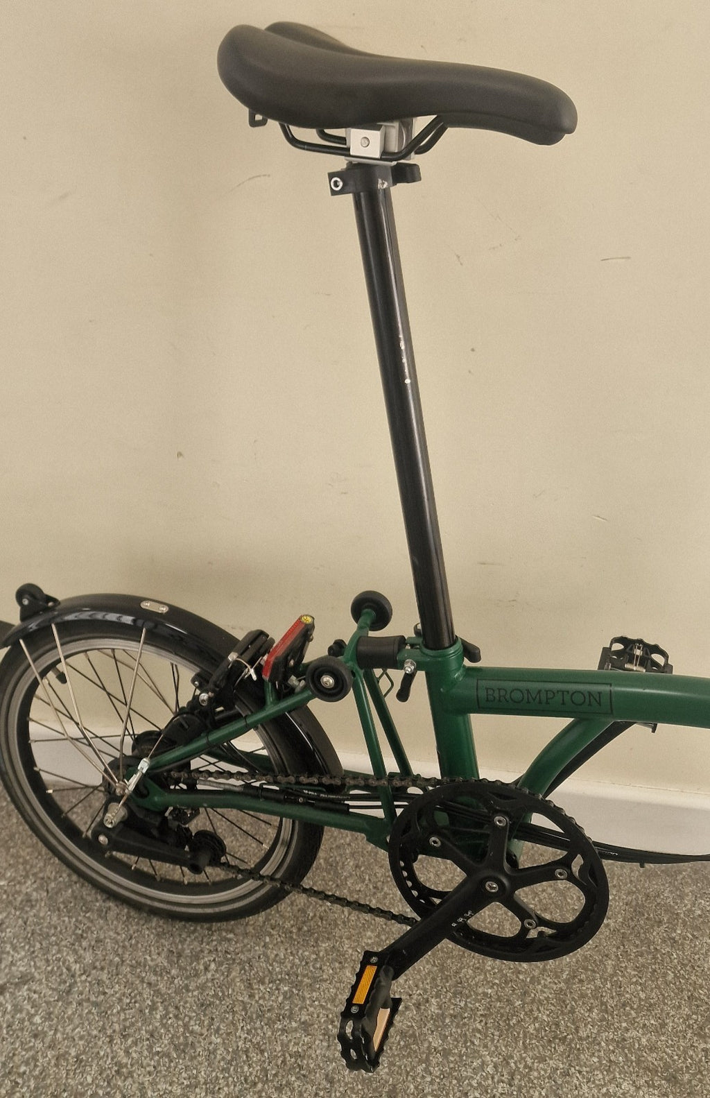 Brompton GREEN C Line 6 Speed fold bike + Free UK & Low Co$t WORLD📦🛩 🌎📫