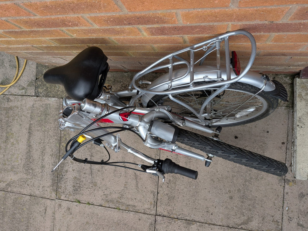 AMMACO Pakka Lite SE Silver Foldable Bicycle with Carry Bag