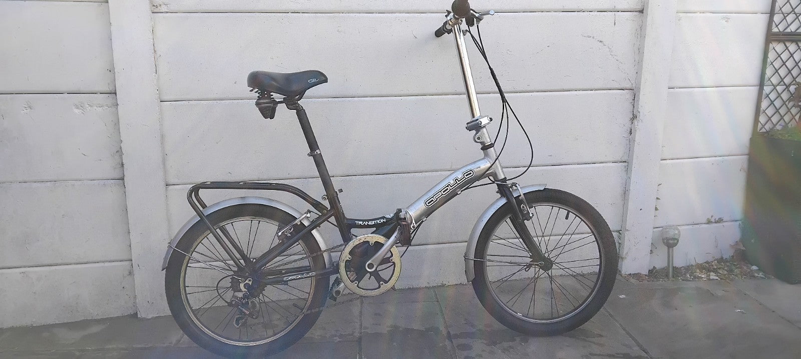 Folding Bike Apollo Transit 20”wheels Aluminium Frame 6 Gears Revoshift
