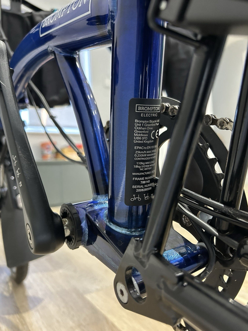 Brompton  H2L (2021) — Bolt Blue Lacquer
