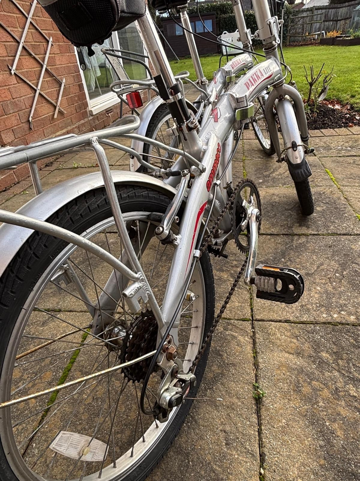 Ammaco Pakka Lite 20 Inch Wheel 6 Speed Alloy Folding Bike Silver