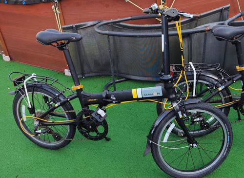 2 x Dahon Fold Away Bikes, Free Carrying Bags come with them