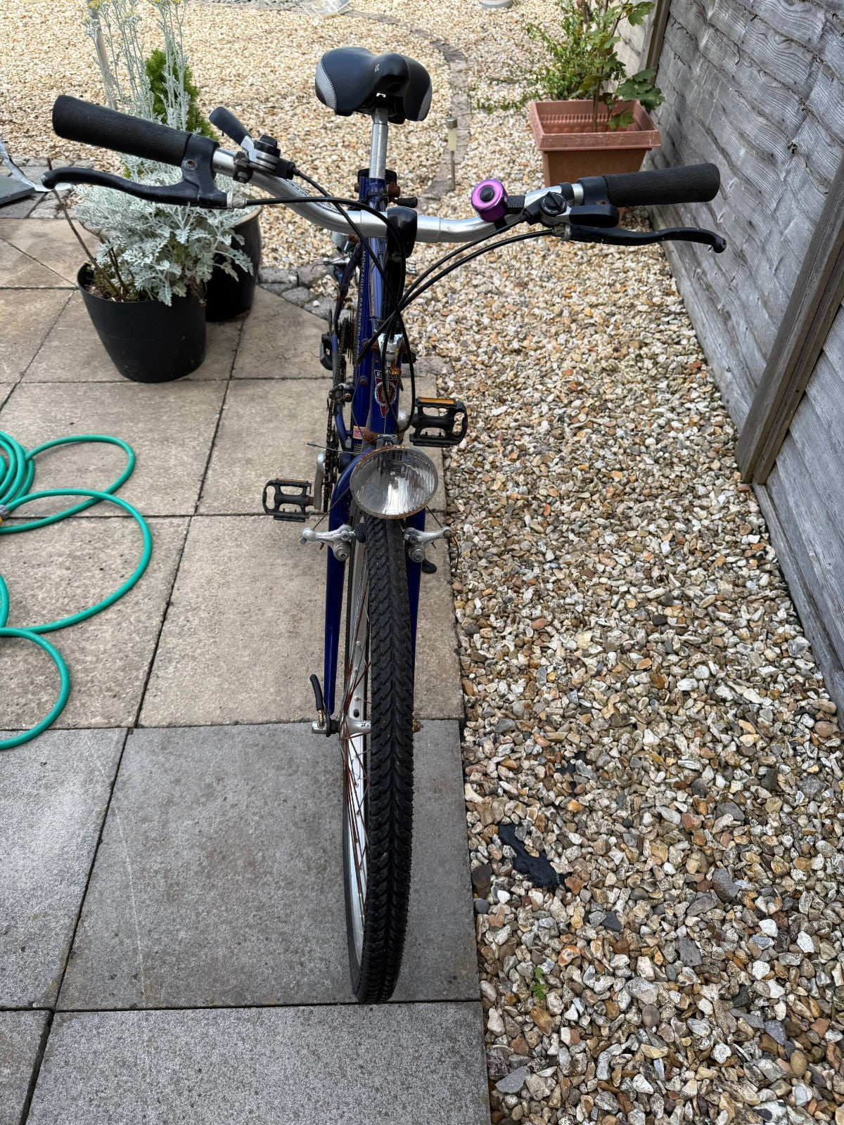 Montague BiFrame Folding Bike Blue (men's) 26 inch wheels.