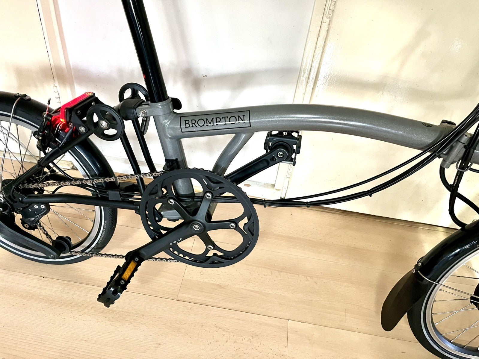 Brompton P Line 2023 4-Speed, Storm Grey, Mid Handlebar