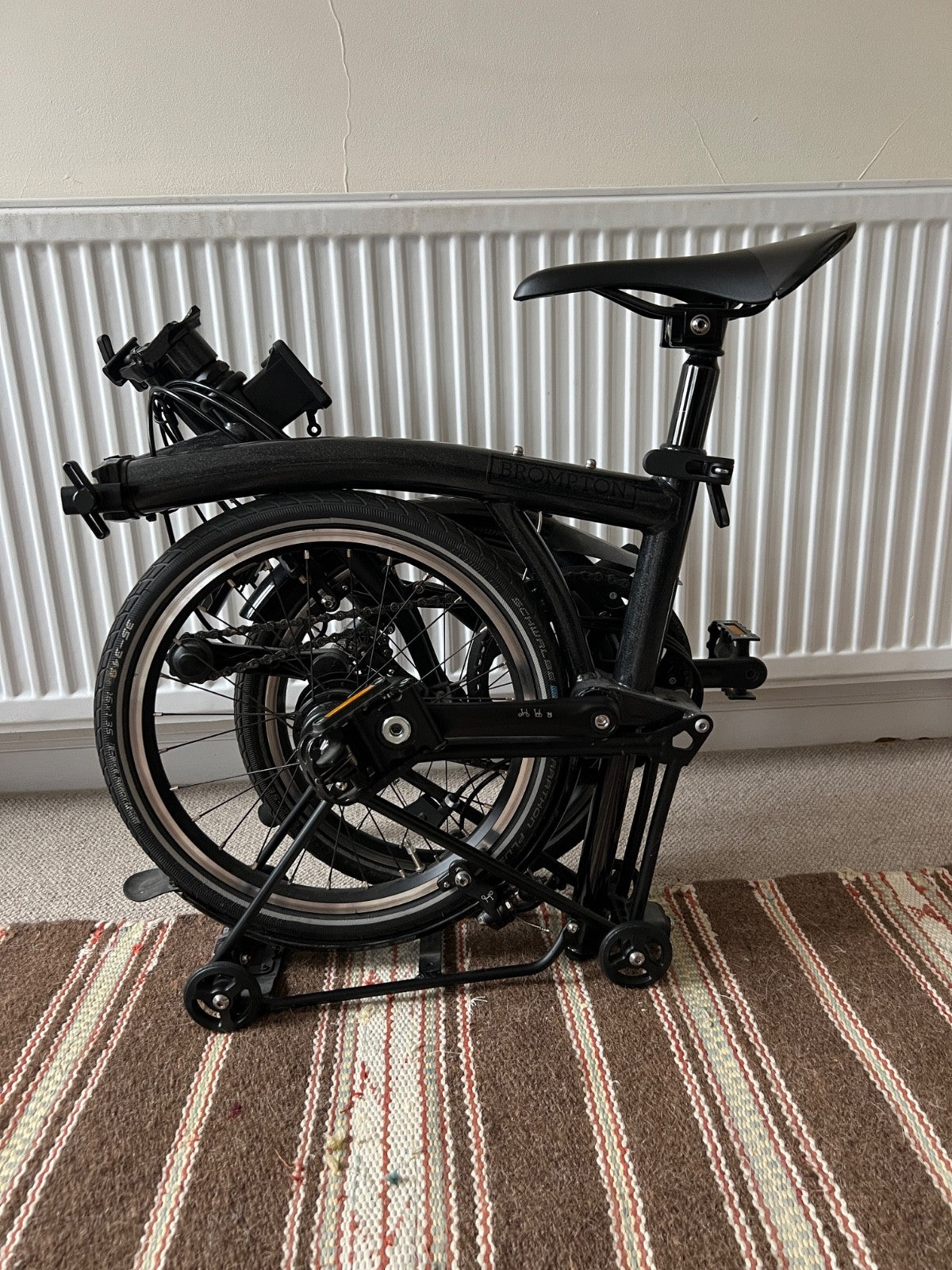 Bromptom P Line 12 speed Medium, high handle bar, roller rack, metallic black