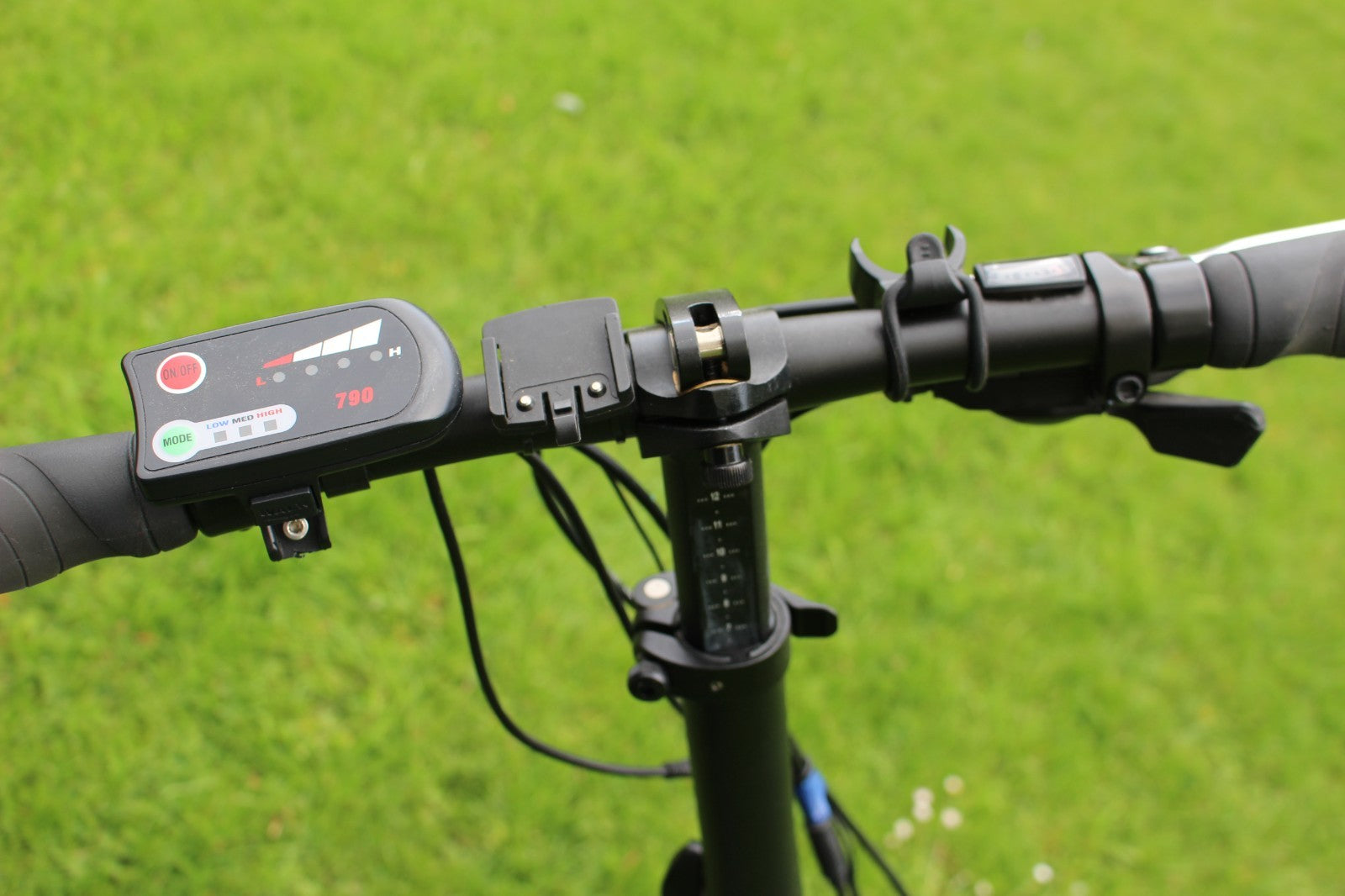 Carrera Cross City unisex folding bike great condition collection near Crewe