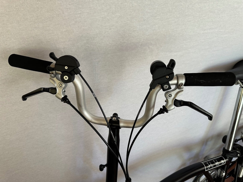 Brompton Folding Bike Black 6 Speed Gears Rear Carrier Bell Used Once M6R