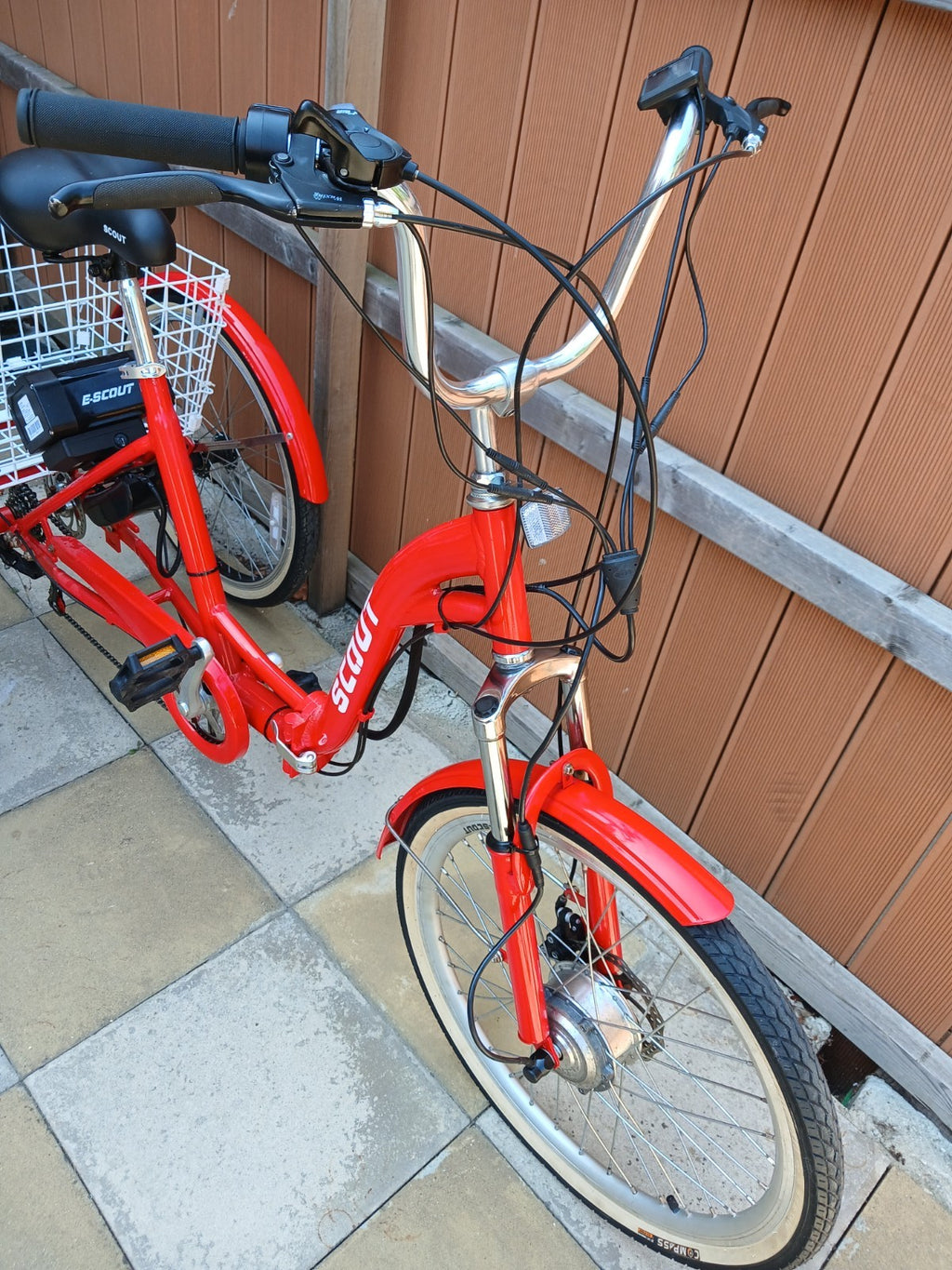 Scout Tricycle Folding 6-Speed Shimano 24" E Trike 3 Wheel Bicycle - In Red