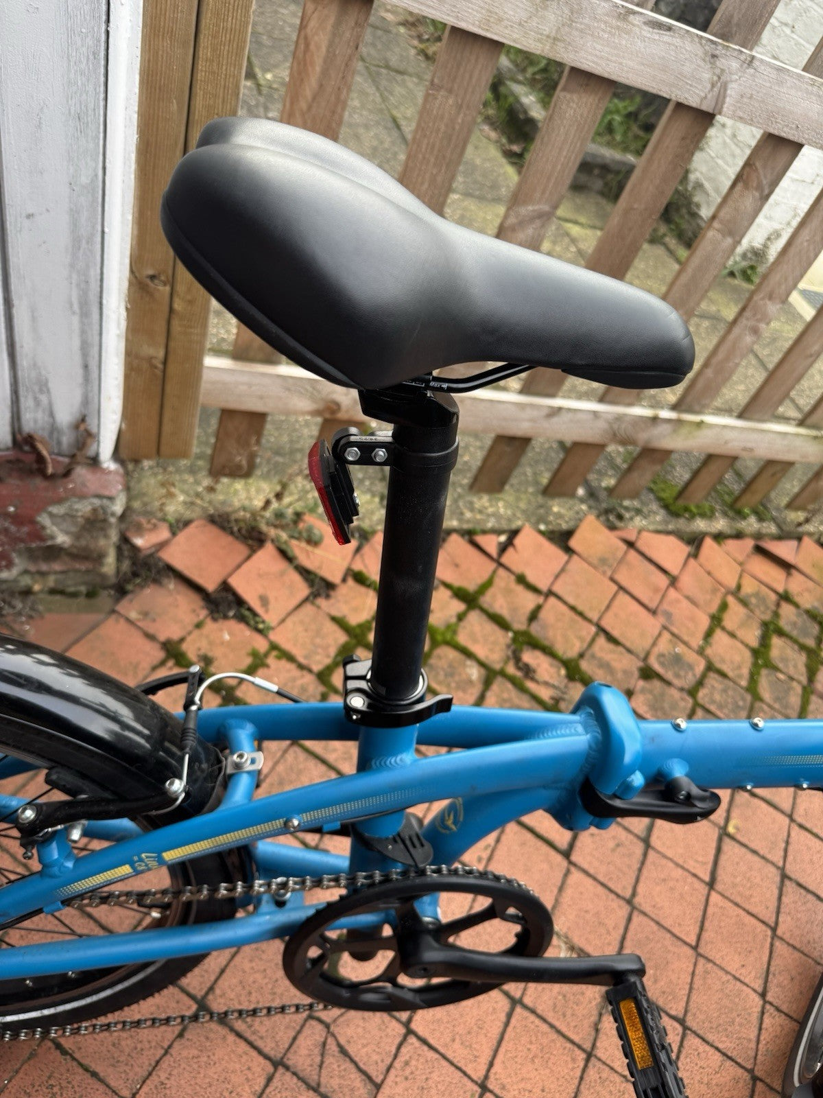 Tern Link C8 Folding Bike 8 Speed – Blue – Schwalbe Big Apple – Great Condition
