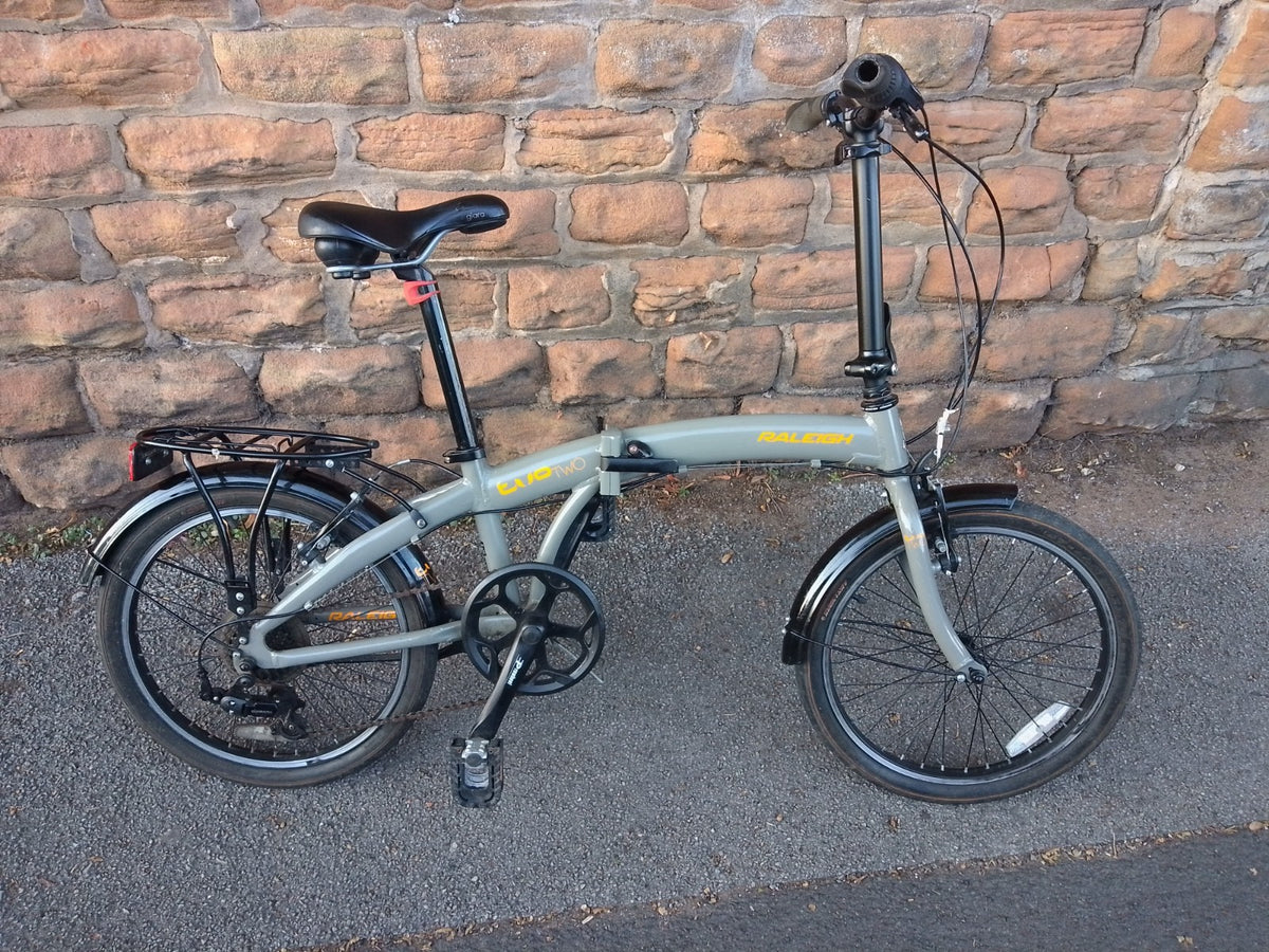 Raleigh Evo-2 Folding Bike - 20 inch wheels – Grey