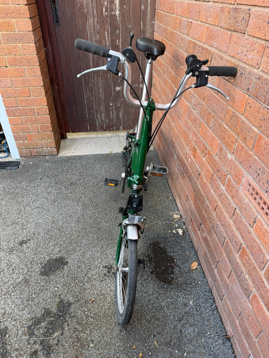 Brompton L6 (6 Speed) folding bicycle -BRITISH RACING GREEN (GOOD CONDITION)